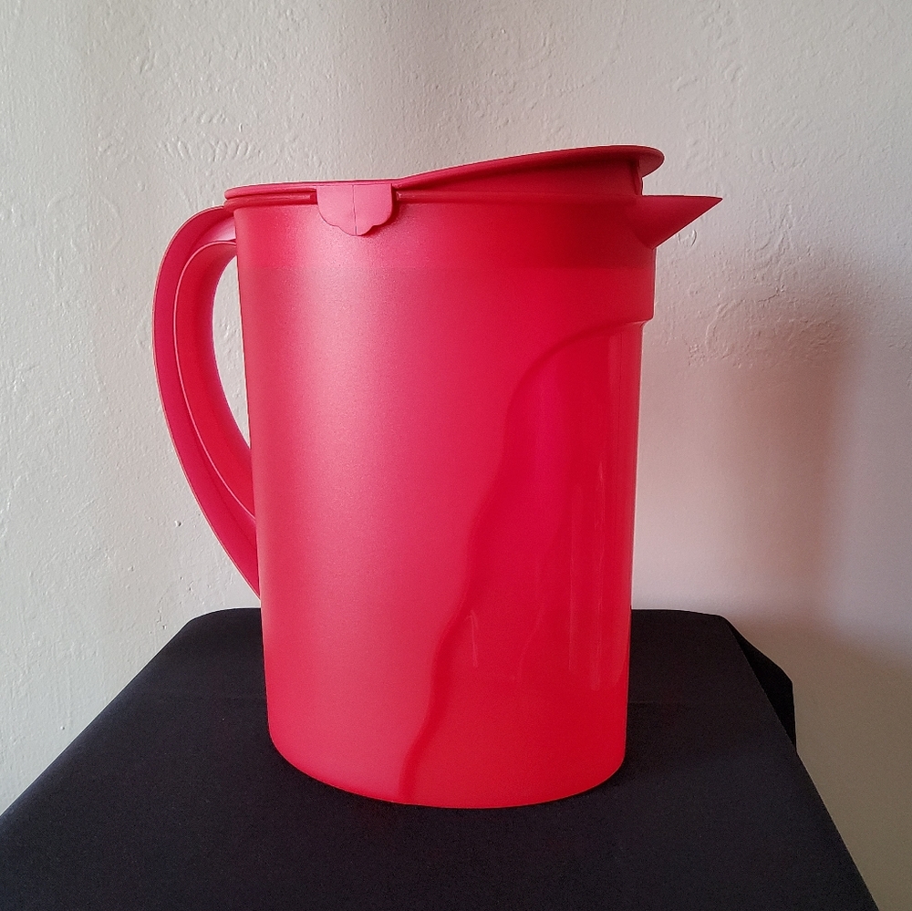 Tupperware Pitcher